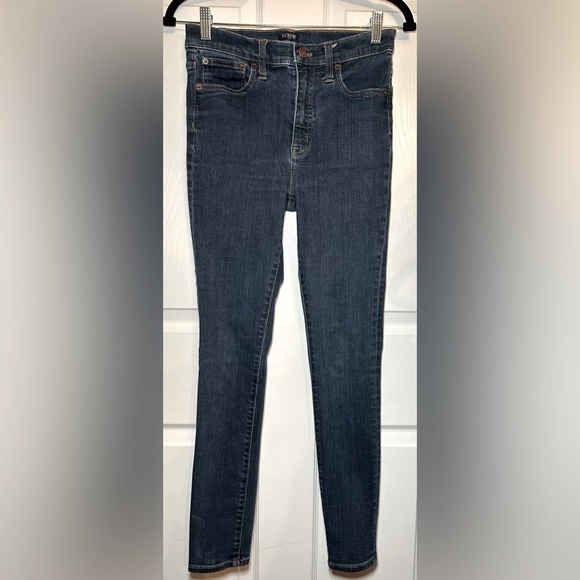 J. CREW Women’s 10” High-Rise Skinny Jeans- Dark Wash/ Size 27 - Picture 2 of 6